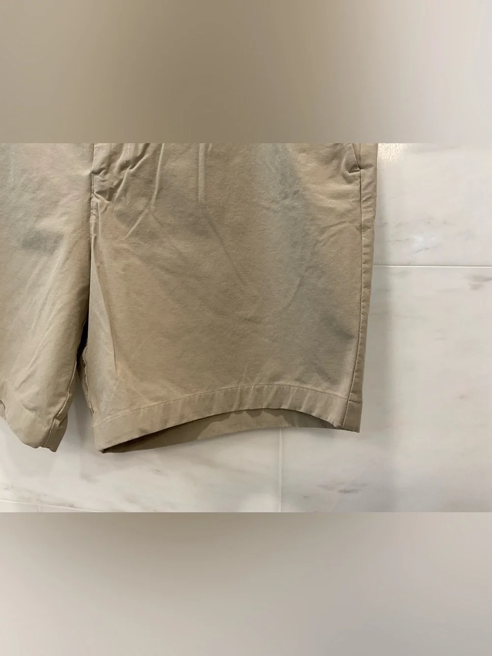 Lululemon Commission ABC 7” inseam Stretch Shorts - KHAKI TAN size 38 T48